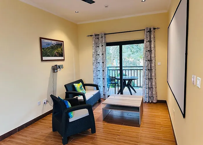 Sren Self Catering - One Bedroom Ii Anse Royale